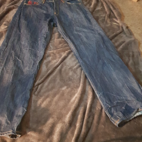 Evisu Jeans - Picture 6 of 6